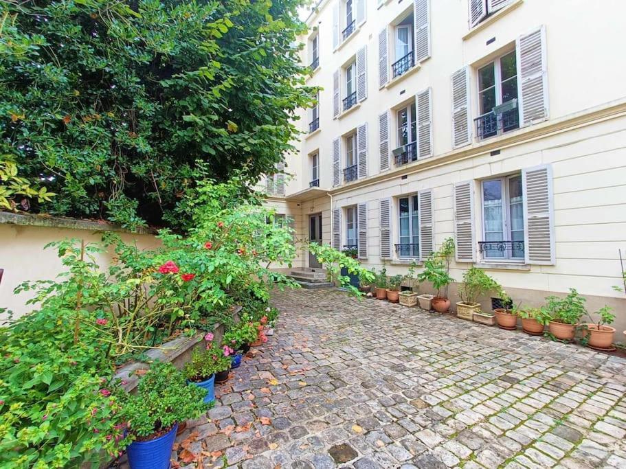 Au Petit Trianon Bleu Apartment แวร์ซาย ภายนอก รูปภาพ